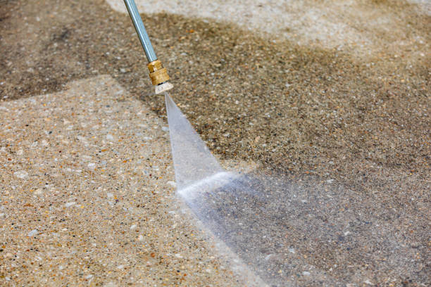 Best Gutter Cleaning  in Woodcreek, TX